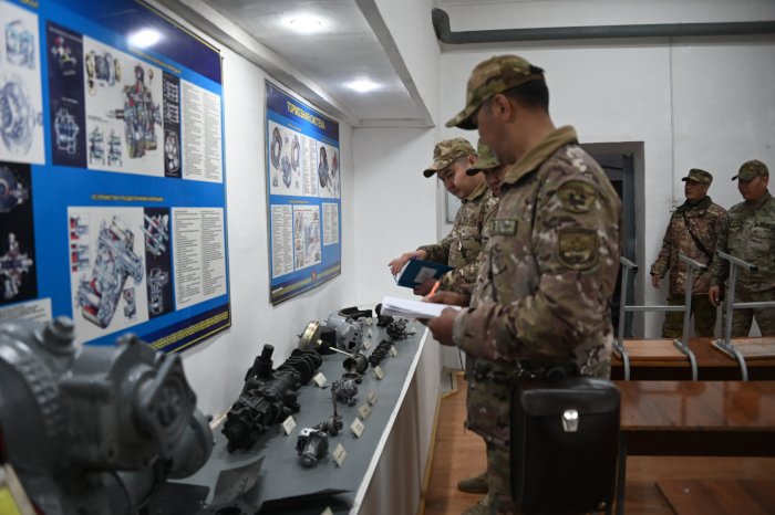 Заместители командиров по вооружению собрались в Семее